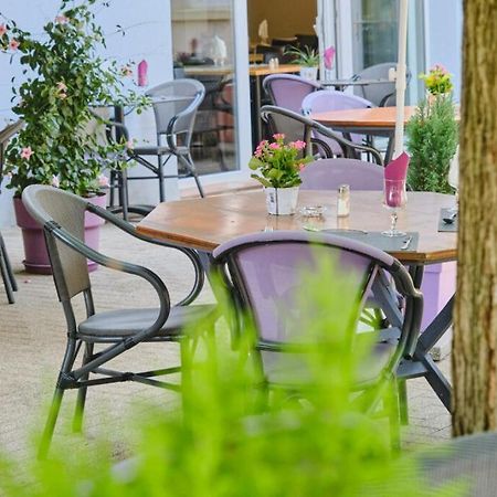 Hotel Restaurant Notre Dame Haguenau Exterior foto