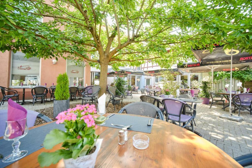 Hotel Restaurant Notre Dame Haguenau Exterior foto